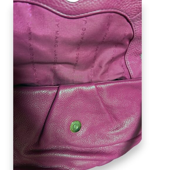 Like new Marc by Marc Jacobs Fuchasia Leather Classic Q Natasha Crossbody Bag - Picture 6 of 13